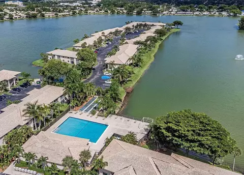 5501 Lakeside Dr #206, Margate, FL 33063