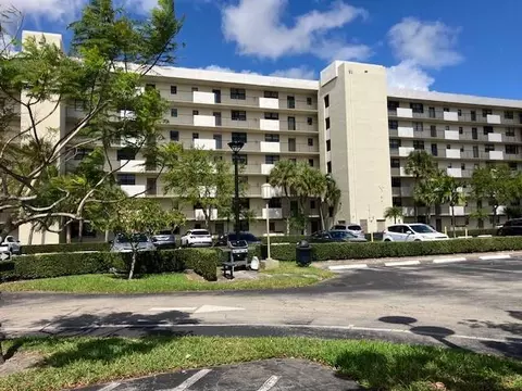 2400 Deer Creek Country Club Blvd #306, Deerfield Beach, FL 33442