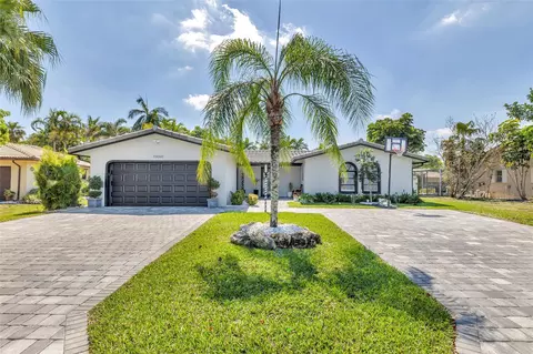 10660 NW 44, Coral Springs, FL 33065