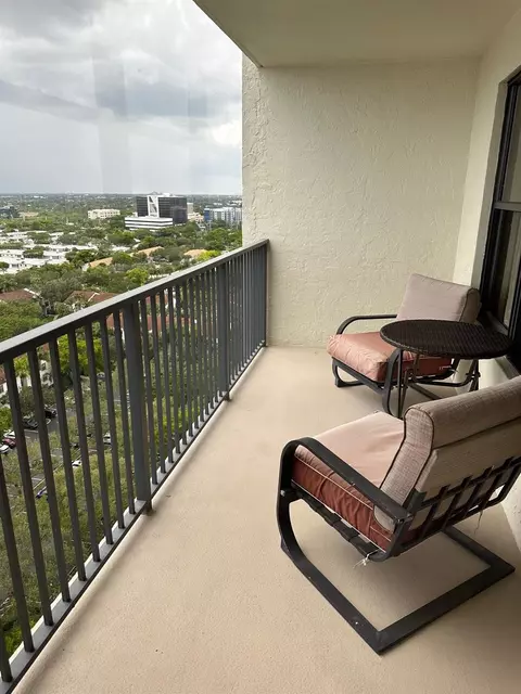 3200 Port Royale Dr #2004, Fort Lauderdale, FL 33308