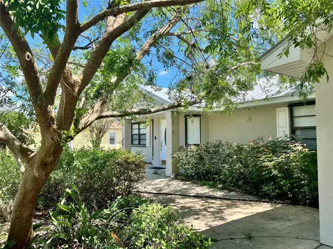 Exterior - 352 SW 85th Ave, Okeechobee, FL 34974 photo 2 of 9