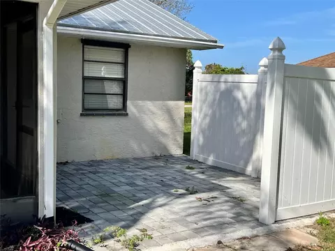 Exterior - 352 SW 85th Ave, Okeechobee, FL 34974 photo 9 of 9