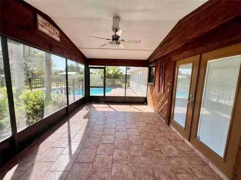 Exterior - 352 SW 85th Ave, Okeechobee, FL 34974 photo 8 of 9