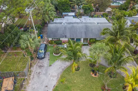 800 Philadelphia Dr, Jupiter, FL 33458
