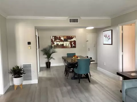 4174 Inverrary #203, Lauderhill, FL 33319