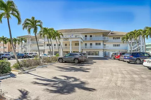 1461 S Ocean #201, Pompano Beach, FL 33062