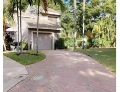 6624 Thornhill Ct #2, Boca Raton, FL 33433