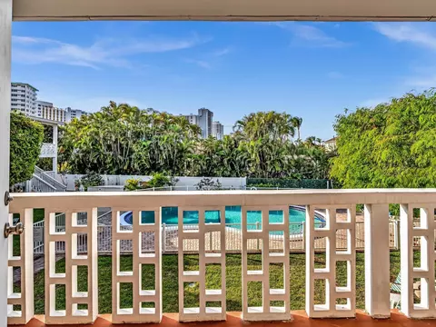 224 Hibiscus Ave #258, Lauderdale By The Sea, FL 33308