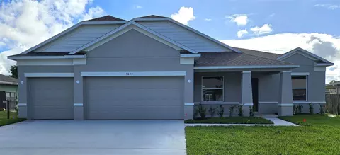 3043 SW Segovia St, Port Saint Lucie, FL 34953