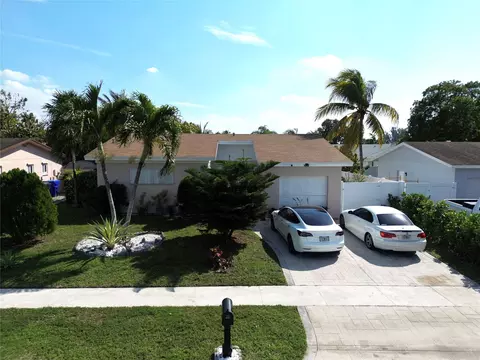 8220 SW 4th, North Lauderdale, FL 33068