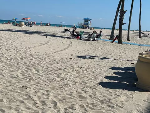 Undisclosed, Hollywood, FL 33019