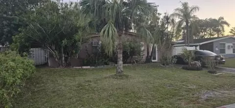 6292 Winfield Blvd, Margate, FL 33063