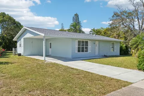252 NE Floresta, Port Saint Lucie, FL 34983