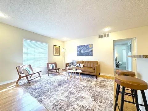 2190 NE 68th #512, Fort Lauderdale, FL 33308