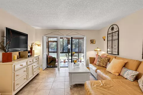 3860 Carambola Cir #N 2957, Coconut Creek, FL 33066