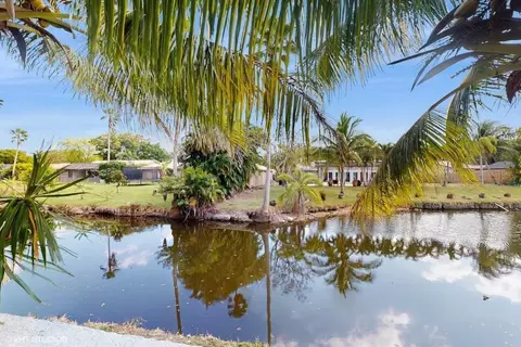 9744 NW 1st, Coral Springs, FL 33071