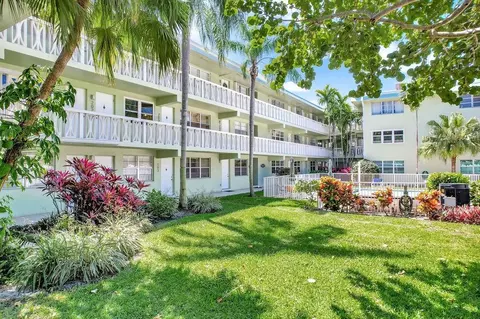 1900 NE 8th Ct #307, Fort Lauderdale, FL 33304