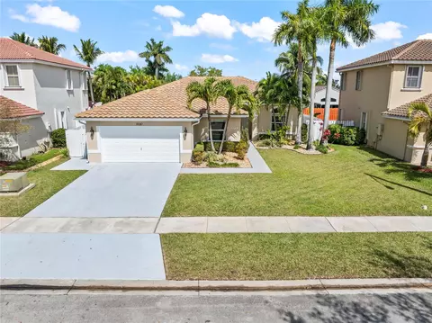 19087 NW 23rd St, Pembroke Pines, FL 33029