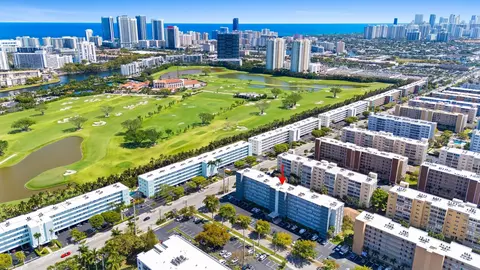 619 NE 14th Ave #508, Hallandale Beach, FL 33009