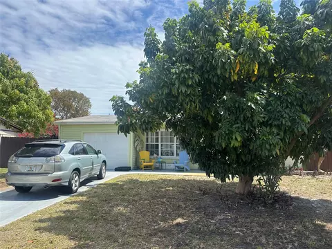2810 NE 10th Ave, Pompano Beach, FL 33064