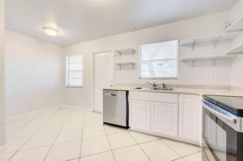 2019 Oleander Blvd #C, Fort Pierce, FL 34950