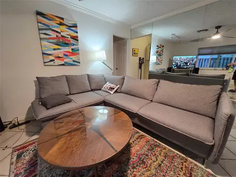 4601 NE 2nd Ter, Fort Lauderdale, FL 33334
