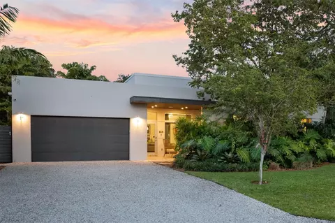 2626 NE 5th Ter, Wilton Manors, FL 33334