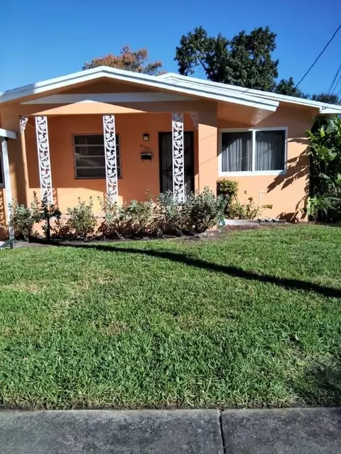 4647 NW 15th Ct, Miami, FL 33142