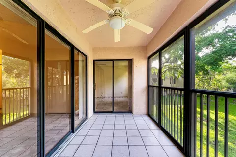 3185 S Carambola Cir S #2393, Coconut Creek, FL 33066