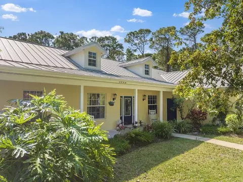 8446 93rd, Vero Beach, FL 32967