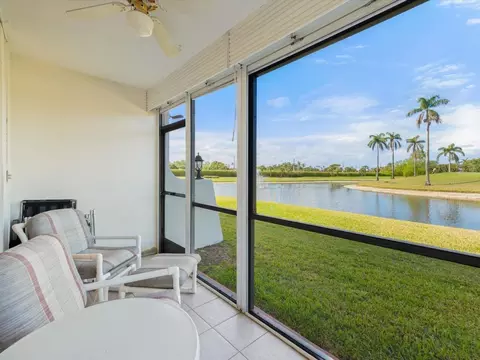 9923 S Hollybrook Lk #109, Pembroke Pines, FL 33025