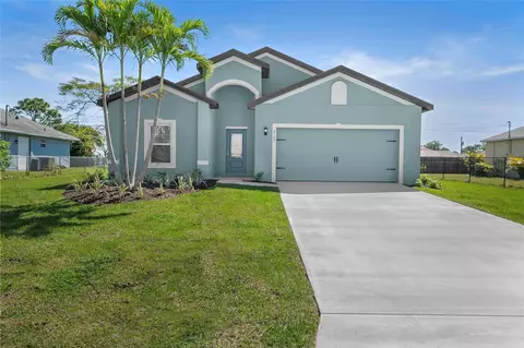 2137 SW Gailwood St, Port St Lucie, FL 34952