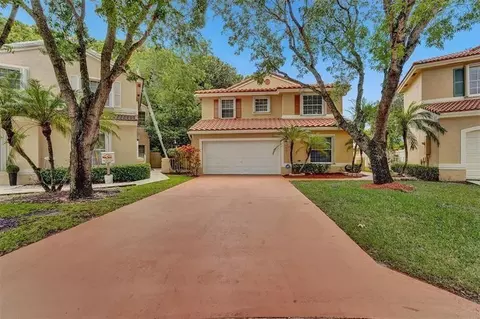 10857 NW 46 Dr, Coral Springs, FL 33076