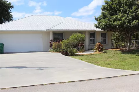 2422 SE 33rd St, Okeechobee, FL 34974 photo 1