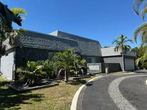1129 W Cypress Dr, Pompano Beach, FL 33069