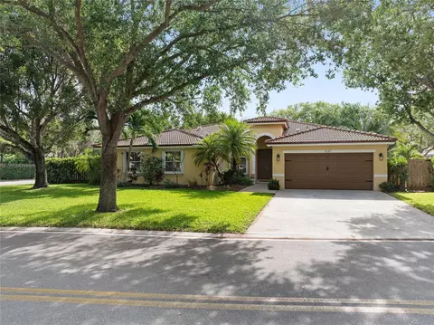 4247 NW 42nd Ter, Coconut Creek, FL 33073