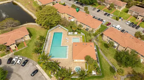 10070 Twin Lakes Dr #10070, Coral Springs, FL 33071