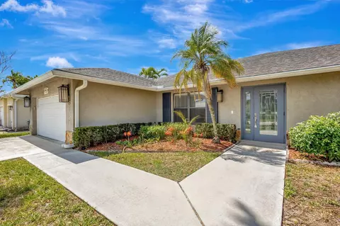 154 Ponce De Leon St, Royal Palm Beach, FL 33411