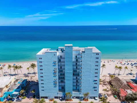 400 N Surf Rd #RGA, Hollywood, FL 33019