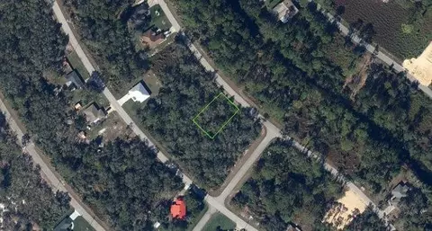357 NE Coolidge Ave, Lake Placid, FL 33852