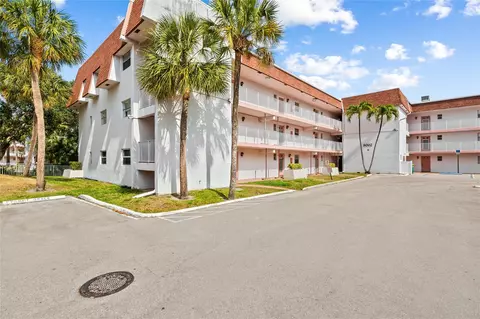 8002 Lagos De Campo Blvd #B-101, Fort Lauderdale, FL 33321
