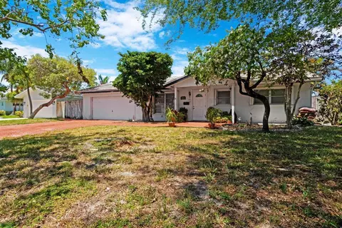 5713 NE 17th Ave, Fort Lauderdale, FL 33334