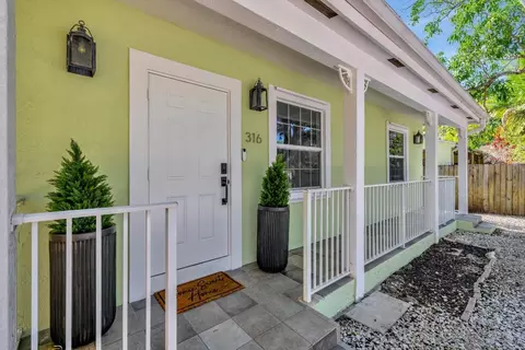 316 Seminole, Fort Lauderdale, FL 33312