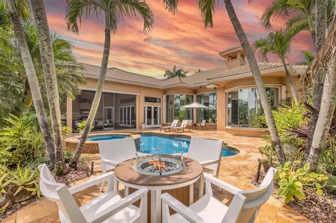 6327 NW 120th Dr, Coral Springs, FL 33076