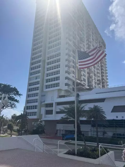 111 Briny #703, Pompano Beach, FL 33062