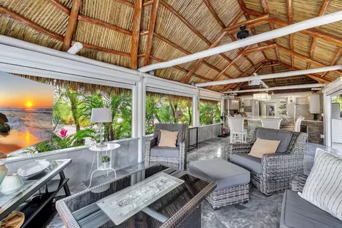 58 S Carol Pkwy #58, Margate, FL 33068