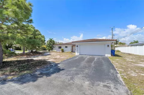 5701 NE 19th Ave, Fort Lauderdale, FL 33308