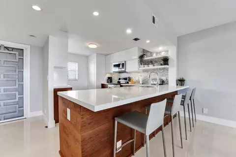 1523 E Hillsboro Blvd #1031, Deerfield Beach, FL 33441