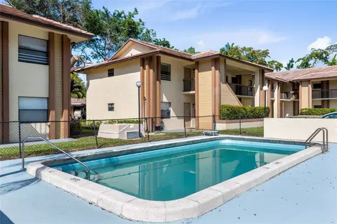 11307 Royal Palm Blvd #D-3, Coral Springs, FL 33065