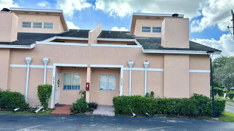 4039 Coral Springs Dr #10, Coral Springs, FL 33065